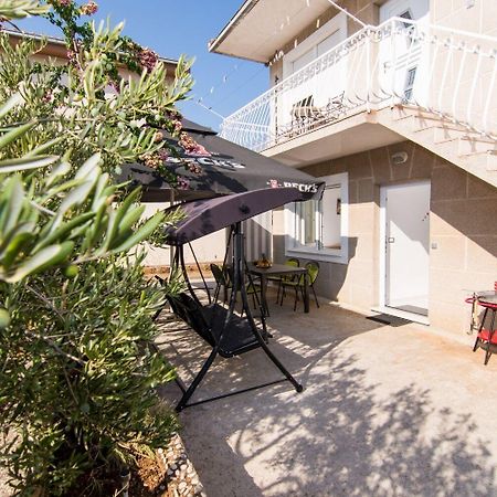 Apartments Ivica - Garden Terrace Slatine Exteriér fotografie